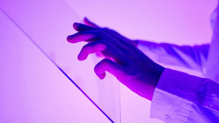 static photos 1766885445